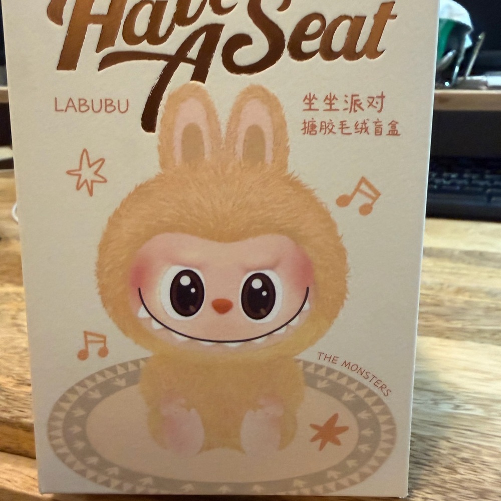 AUTHENTIC - Labubu - UNOPENED